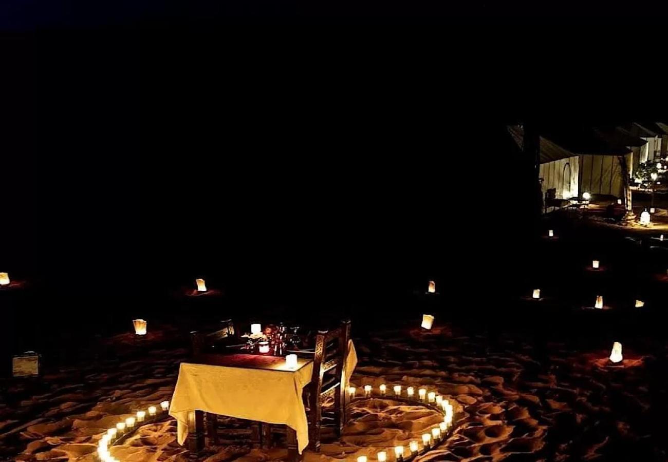 Merzouga Glossy Camp Zewnętrze zdjęcie